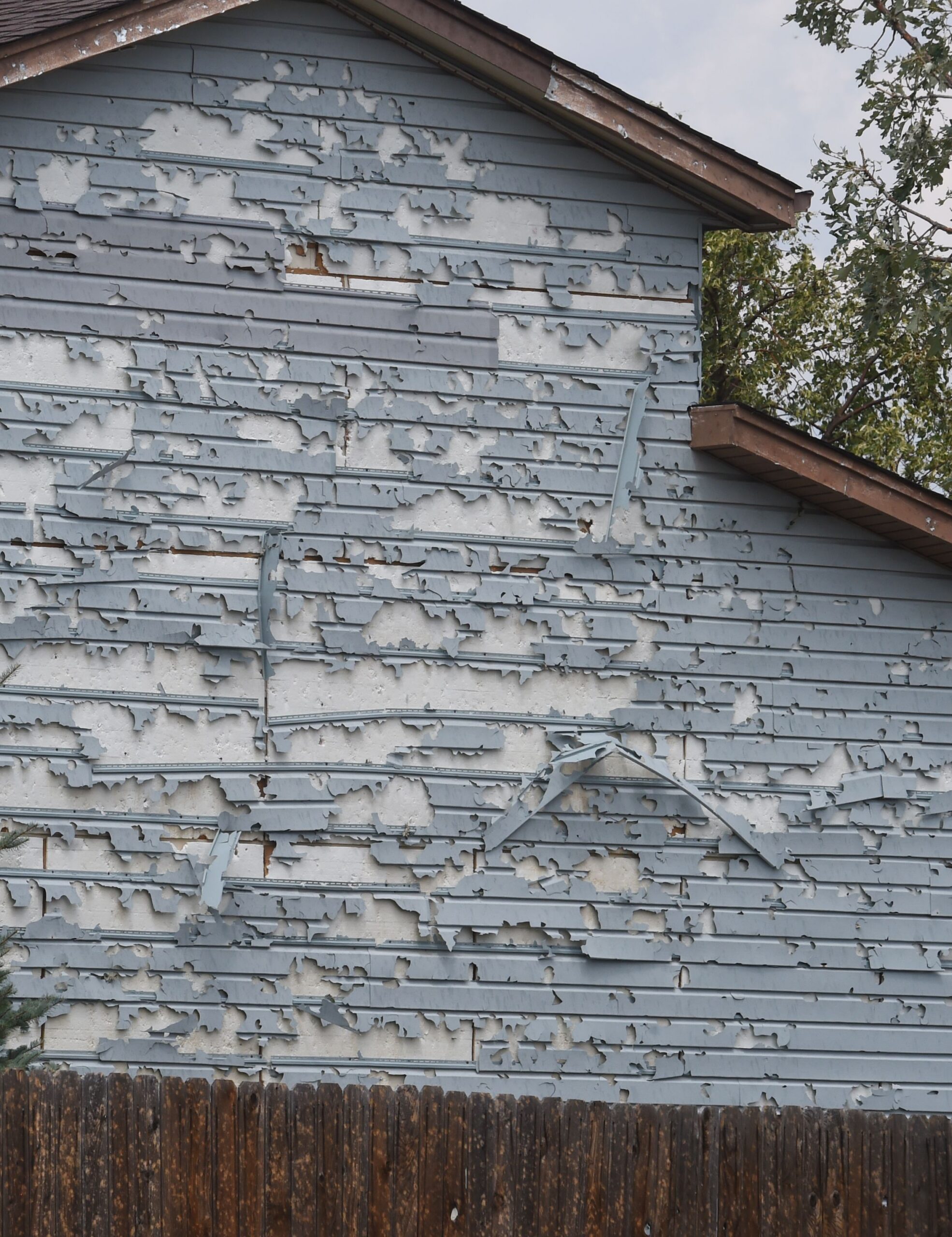 Colorado lawmakers roll out bipartisan plan aimed at lowering home insurance risk