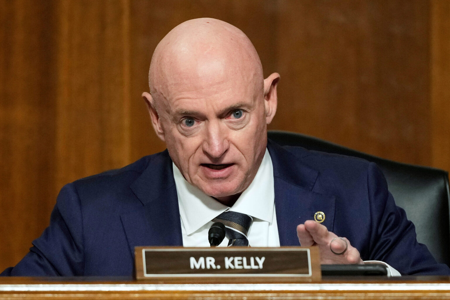 Colorado Springs veterans fear Hegseth's censure of Sen. Kelly may