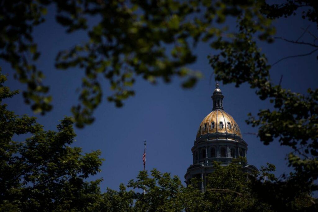 ColoradoStateCapitolBuilding01.jpg