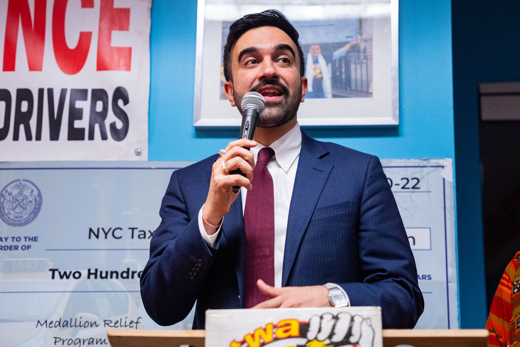 New York City Mayor Zohran Mamdani speaks at a Ramadan Iftar hosted by his team at the New York Taxi Workers Association, Wednesday, March 18, 2026, in New York. (AP Photo/Angelina Katsanis)